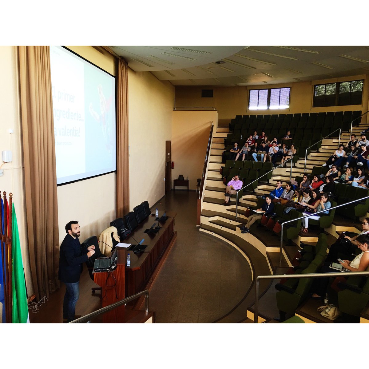 i_abel's tweet photo. Gracias @GoogleActivate por elegir a @agencia_visual para dar una charla sobre lo que hacemos :D #activatebadajoz https://t.co/2fqFXboMFW