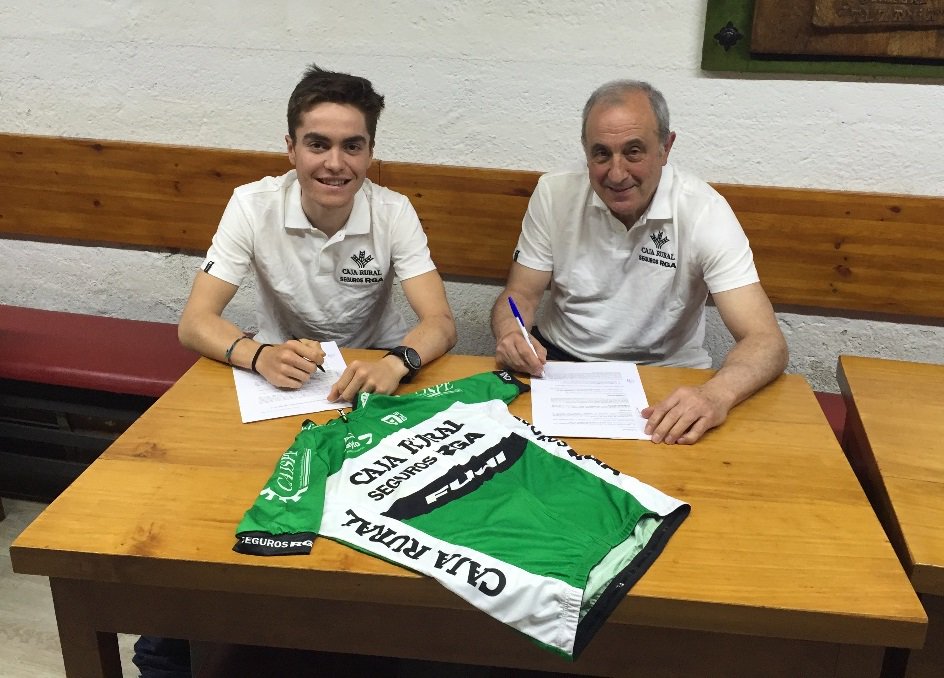 CajaRural_RGA's tweet photo. We are happy to announce that Jon Irisarri will join the team next year! Read about it here: https://t.co/4v5FnMePcE https://t.co/84JylzhRZc