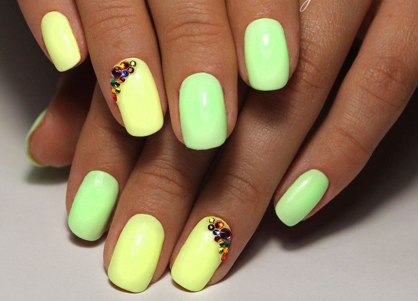 Moving__UP's tweet image. МАНИКЮР НА ЛЕТО 2016🌴🍹
битео стекло, обратный френч.что же так модно этим летом?👇movingupp.ru/vdoxnovenie.-m… #маникюр