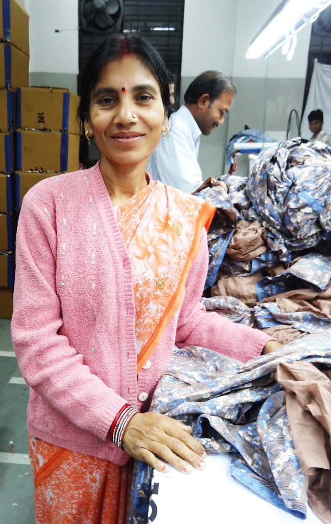 nomadsclothing's tweet photo. #Fairtrade since 89 We check the working conditions including health &amp; safety procedures in our factories @Fash_Rev https://t.co/OOzRG8X8Eq