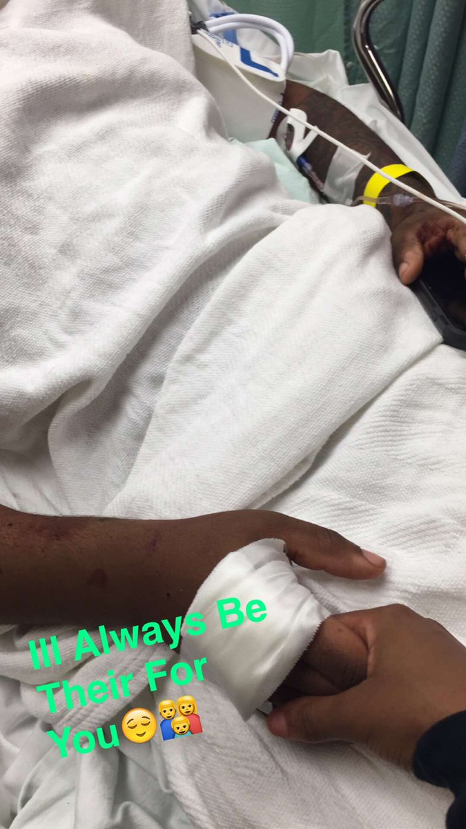 CallmeLishaaa's tweet image. You Might Get On My Last Nerves But Ill Always Be Here For You No Matter What,Chase Looking Ass Lol 🤗👪