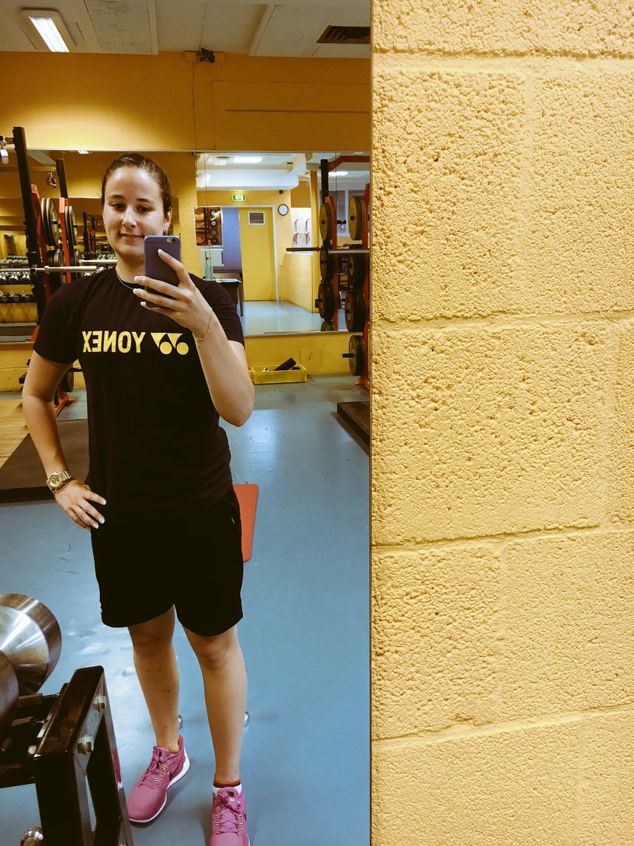 sambarning's tweet photo. Weights again this morning💪🏻 #getting #strong #fit #revalidation #foot #yonex https://t.co/MXJPL15EZR