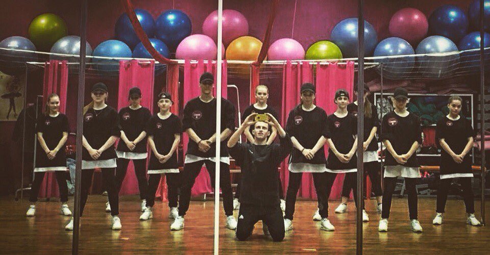 Irina94277695's tweet photo. Семья❤️☀️☺️ #EASYKIDS #EASYCREW https://t.co/Gpc3wPiHRy