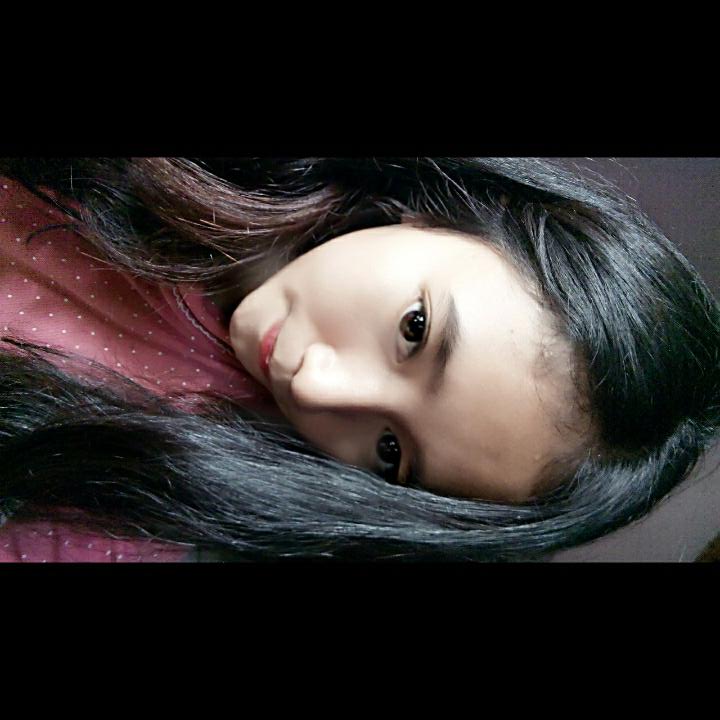 AprilEvril tweet picture