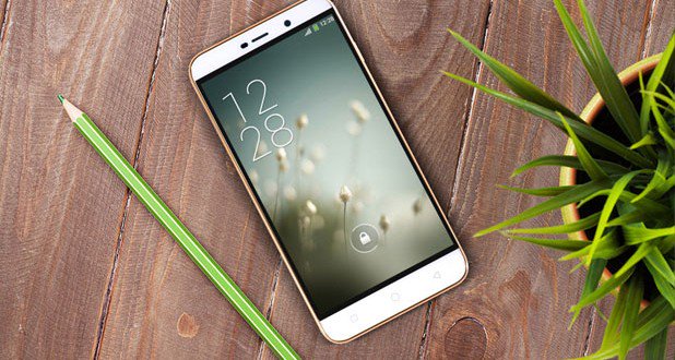 mobiblip's tweet image. #Coolpad Note 3 Lite Limited Gold Edition launched for Rs 7,499 
#Note3Lite 
bit.ly/1TV6D07