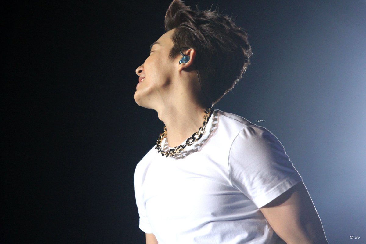 [D-401] Waiting for you <a href="/donghae861015/">Super Junior 이동해</a> ♡ ♡
#WaitingForDonghae → donghaefrance.com/waiting-for-yo…