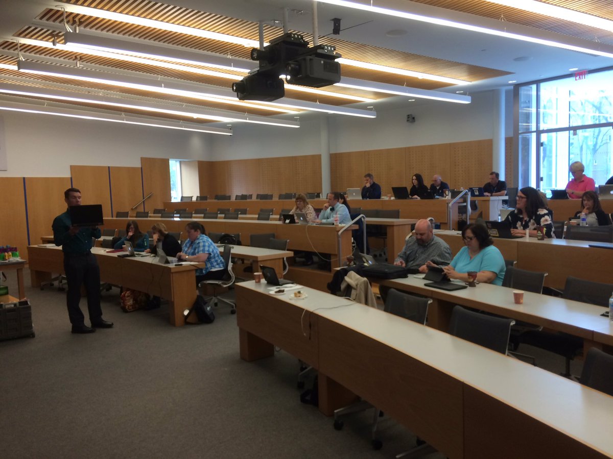 AMWheelock's tweet photo. Discussing #gafe @m_drez #tifcon16 #fredtech16 @FredoniaU @wnyric_cslo https://t.co/amUbrXA1qG