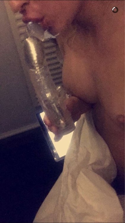 ChoeLavette's tweet photo. Please cum all over my face.  https://t.co/aHXNx2X4fI https://t.co/q5Po72M9Aj