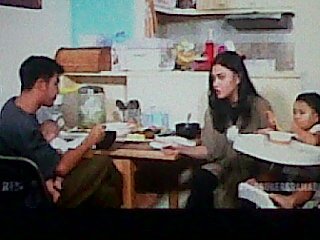 NdaHerdiansyah's tweet photo. Keluarga tercinta kirun,, lagi bukber https://t.co/M0gsMrOCBp