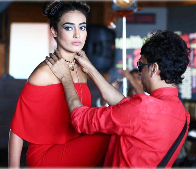 Fashion101in's tweet photo. #SurbhiJyoti just had a MAJOR transformation for #DesiExplorer!
https://t.co/ewTobzDbmt #BarunSobti https://t.co/xxGqOLUfYP