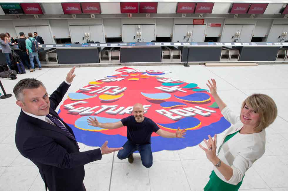 FuturePaisley's tweet photo. We were delighted @GLA_Airport declared their backing for #Paisley2021 today #itstakingoff https://t.co/A78SqGP0ZB https://t.co/c07TGtUJt0