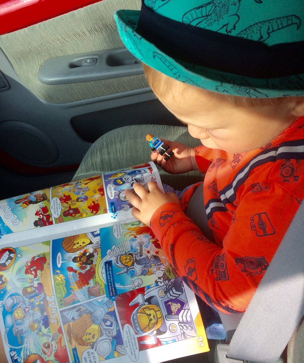 Serieus mama... Ik kan toch nog helemaal geen Frans? <a href="/LEGO_Group/">LEGO</a> magazine #fun #nexonights