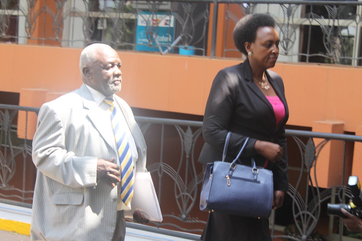 AbetterUganda_'s tweet photo. The Governer @BOU_Official &amp; Hon Naduli also arrived at @kampalaserena for the #UGBudget16 reading #Tuongee207 https://t.co/vflLnDmNYN