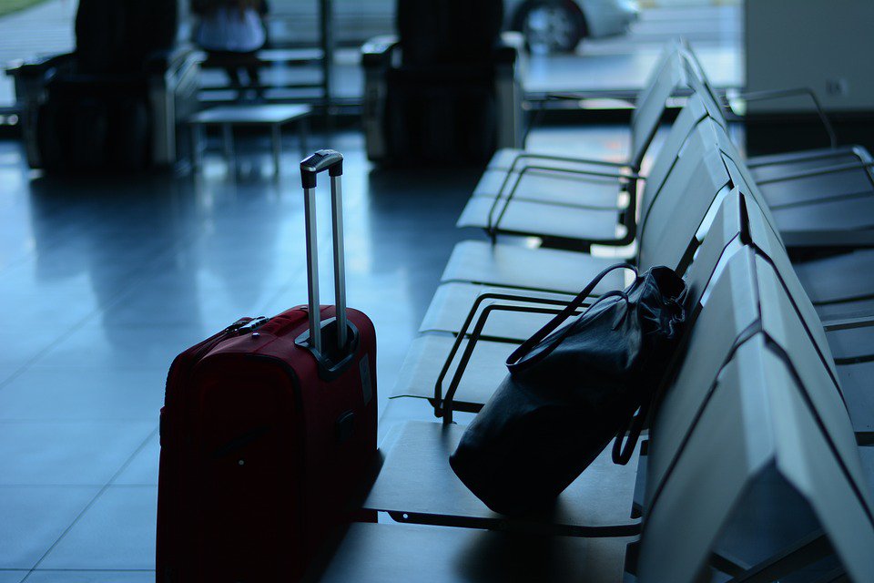 Global Commercial #Airport #BaggageHandlingSystem Market 2016-2021. lucintel.com/commercial_air…