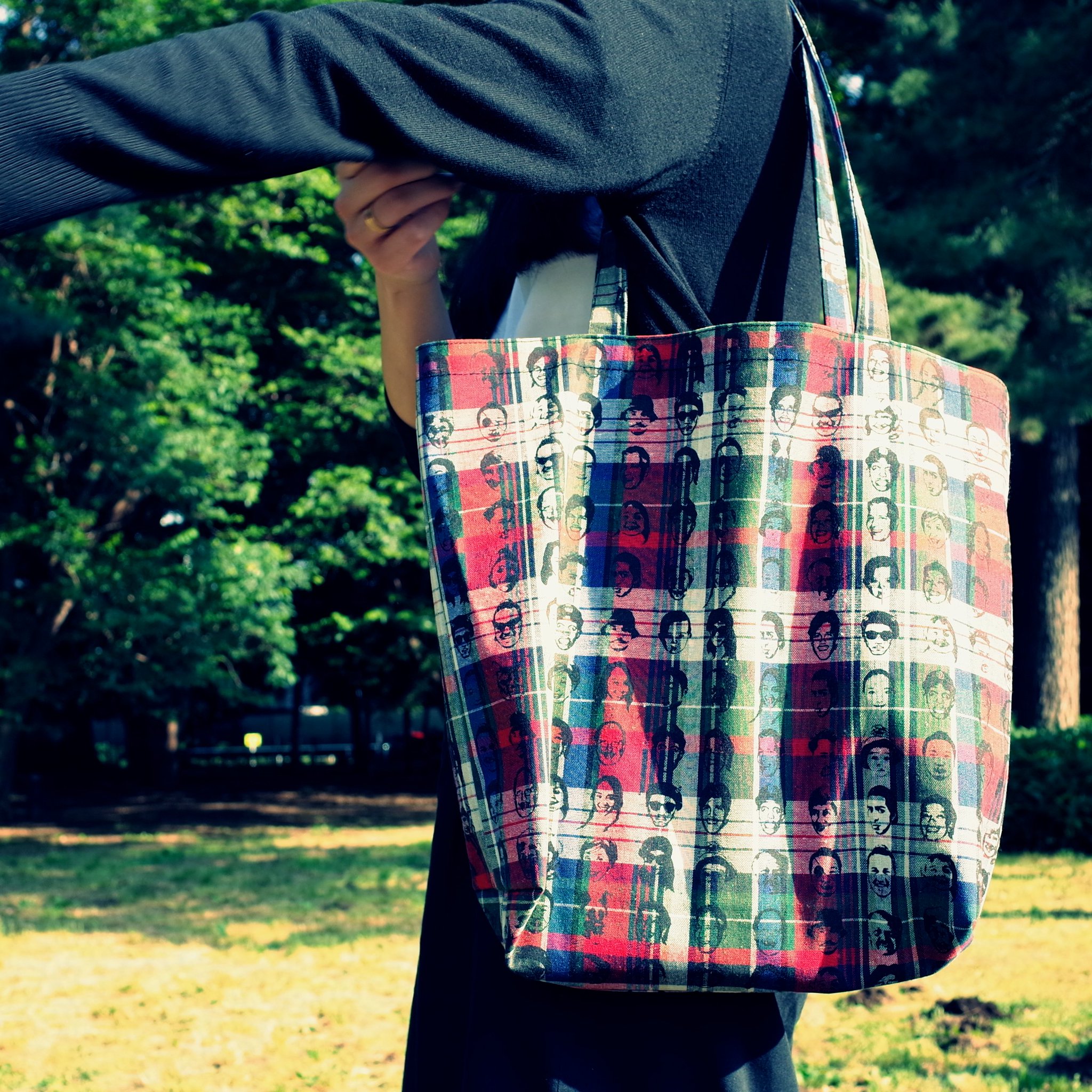 Asoko Zakka Store Asoko Buggy チェック柄トートバッグ 600 Tax 公園にお散歩にもぴったり こどものおもちゃ 着替えもばっちり入る大容量 内側ポケットも便利 Asoko Zakka Store Asoko Buggy チェック柄トートバッグ 600 Tax 公園にお散歩にもぴったり こどものおもちゃ 着替えもばっちり入る大容量 内側ポケットも便利