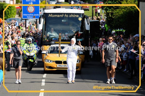 CapturetheEvent's tweet photo. #ReigniteTheMemory @danaABDUL of your #London2012 torchbearer experience :-) #Sheffield https://t.co/oq7NxO2WK6 https://t.co/pSb7nemcYt