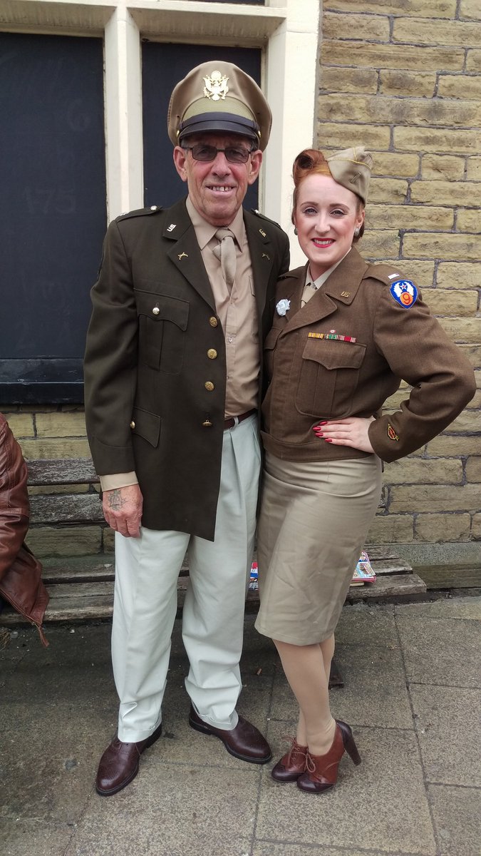 Taylorbecky24's tweet photo. @Brighouse1940s https://t.co/LHPZafCKrH