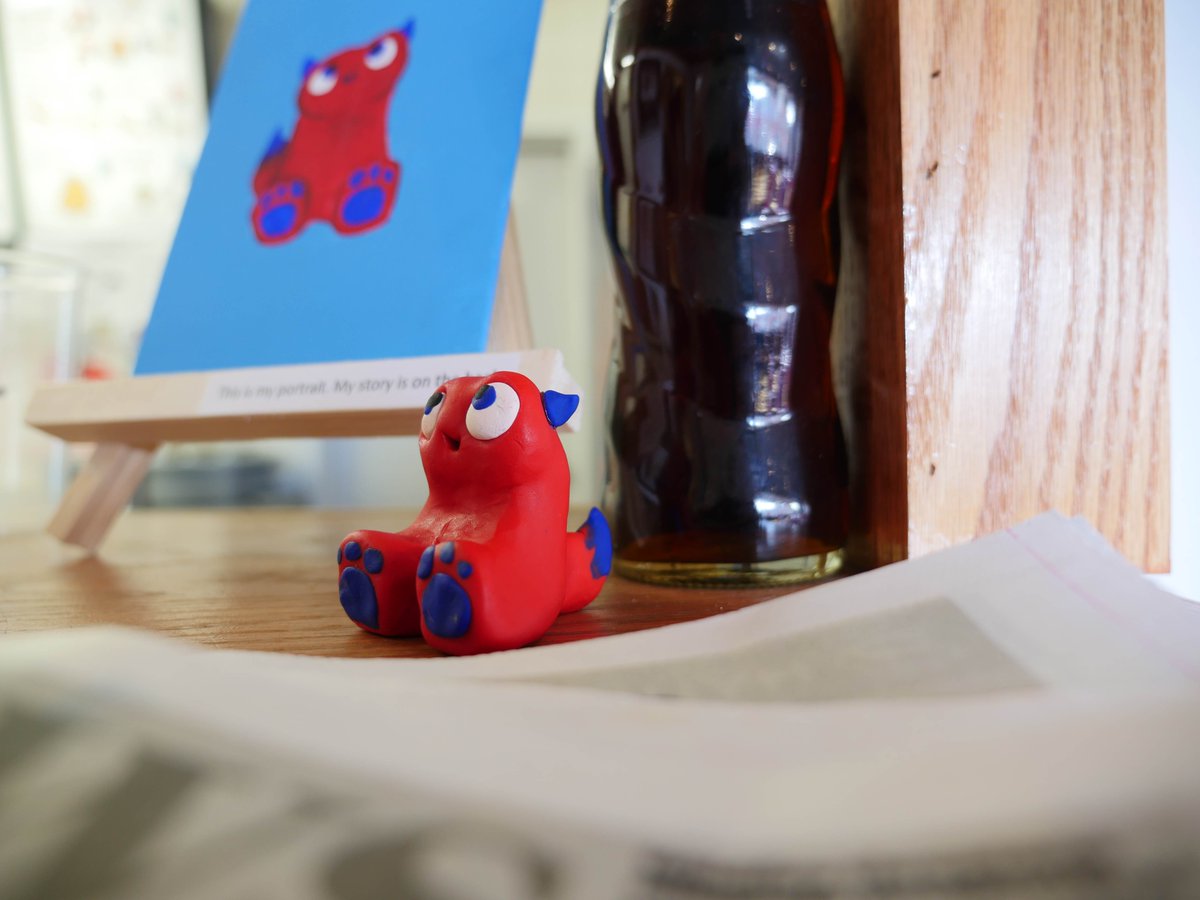 [Hank] I heard that ALL the #hintonbeasts will be at the ree-yoo-neon WITH their portraits AND their stories!!