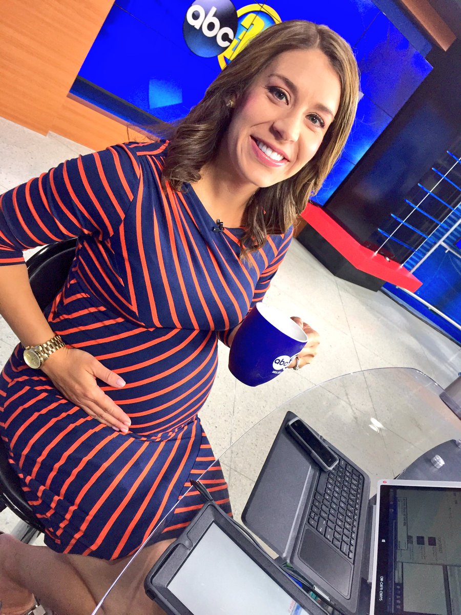 Amanda_Venegas's tweet photo. Good morning! All this post election coverage is making the baby active. Maybe it's my decaf ☕️coffee.#almost35weeks https://t.co/PIlQfD5MrY