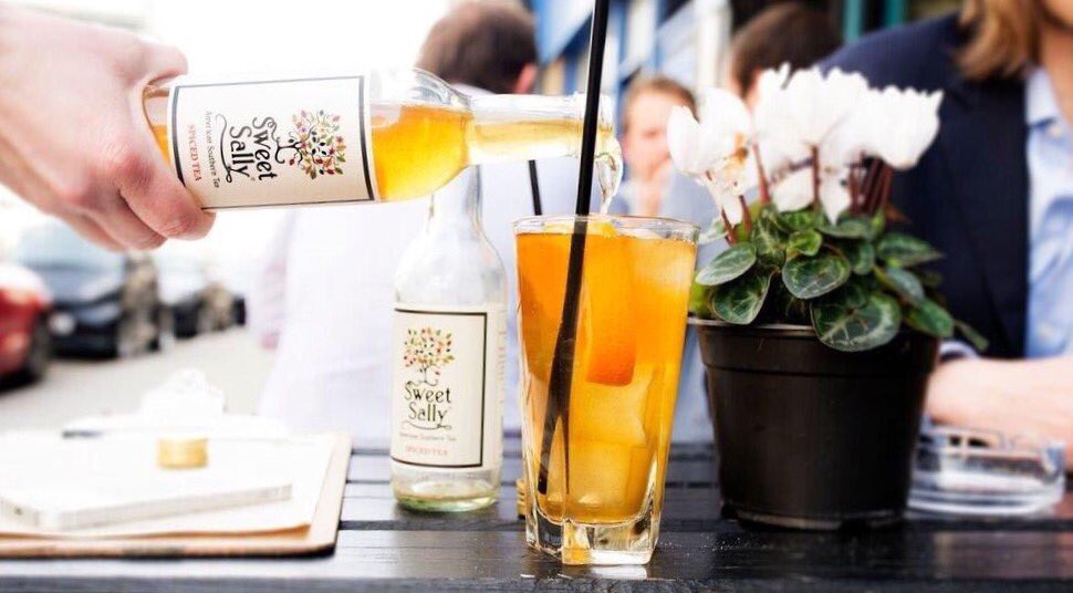 sweetsallytea's tweet photo. As the world grows conscious of sugar filled drinks serve Sweet Sally🍹. #allnatural #lowcal #lowsugar #softdrinks https://t.co/btpbdZtCcN