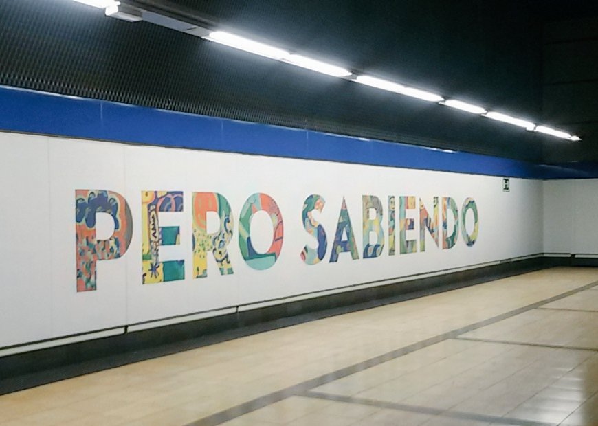 palomiius's tweet photo. Han puesto esto en la estación de Chamartín 💫💗 https://t.co/LQLrTKYs3P