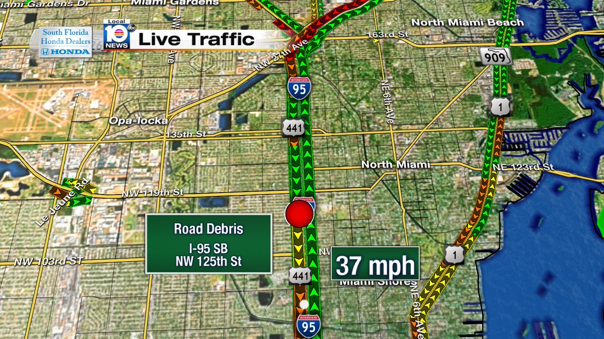 Road debris on I-95 SB & NW 125th St #TRAFFIC #MIAMI https://t.co/ObtJYvDCPG