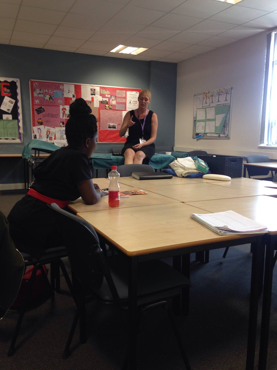 Inspiring talk from Ceri Evans about succeeding in the beauty industry with L1 Hair and Beauty students today.