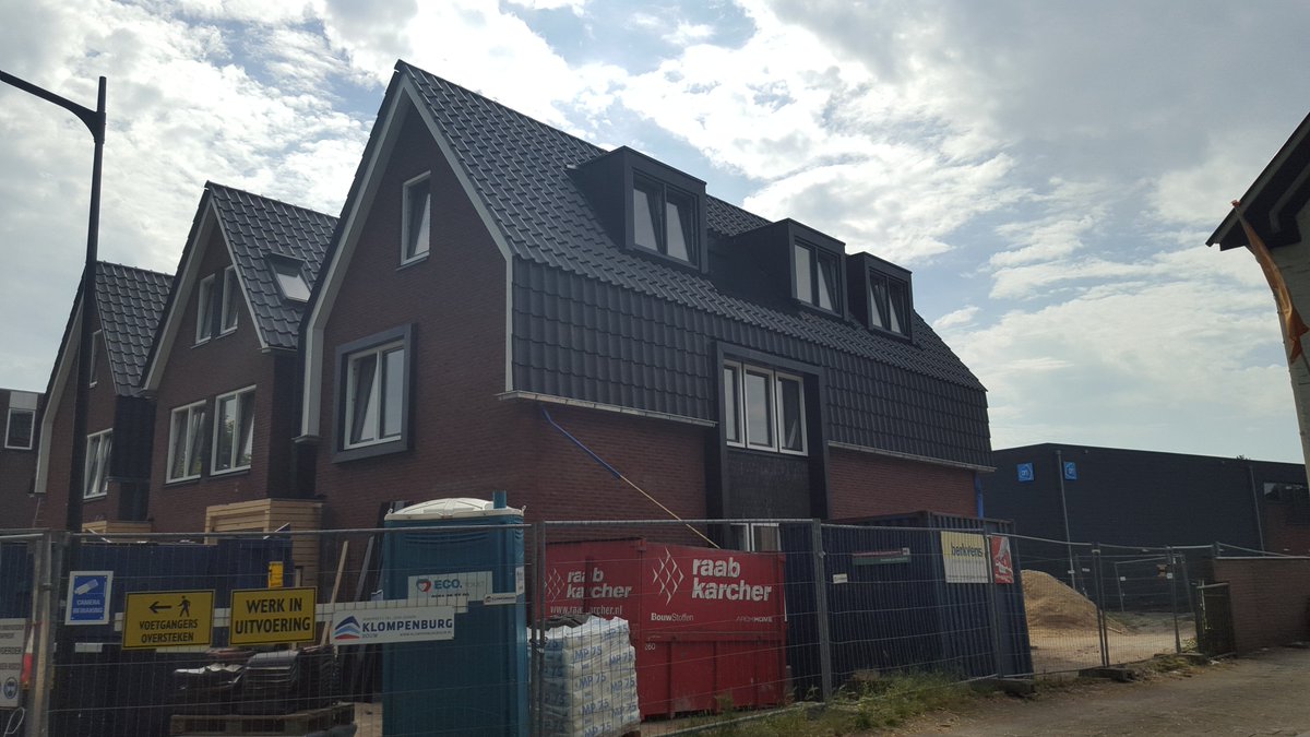 Woongebouw in Apeldoorn komt langzaam achter de steigers vandaan <a href="/Klompenburg/">Henk</a> <a href="/vbkarchitecten/">vbk architecten</a>