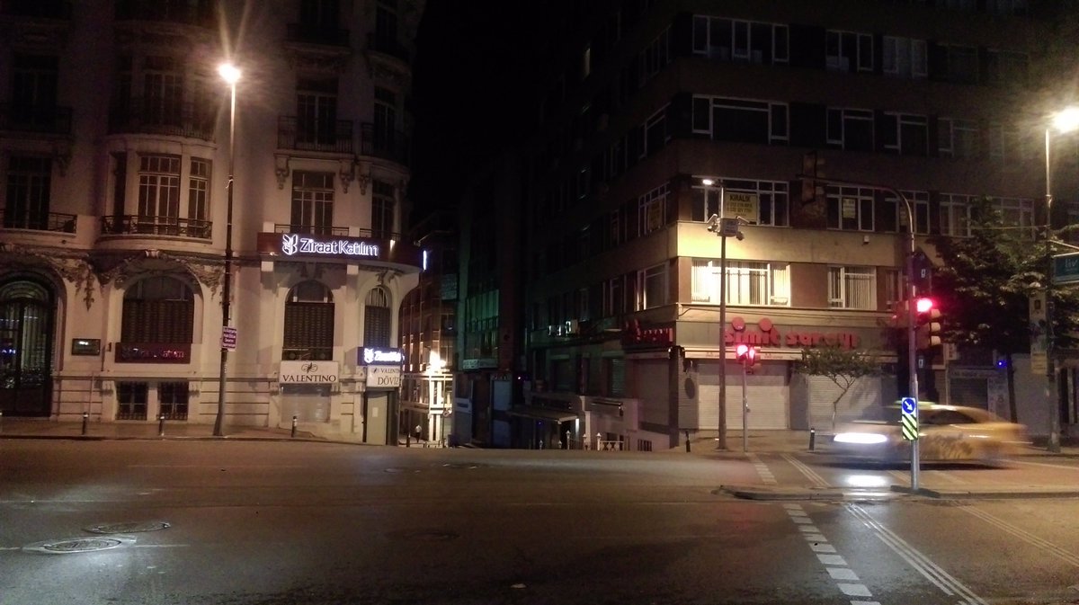 Motorlu kuryeler ile artık gece geç saatlere kadar paketleriniz özen ile taşınmaktadır.