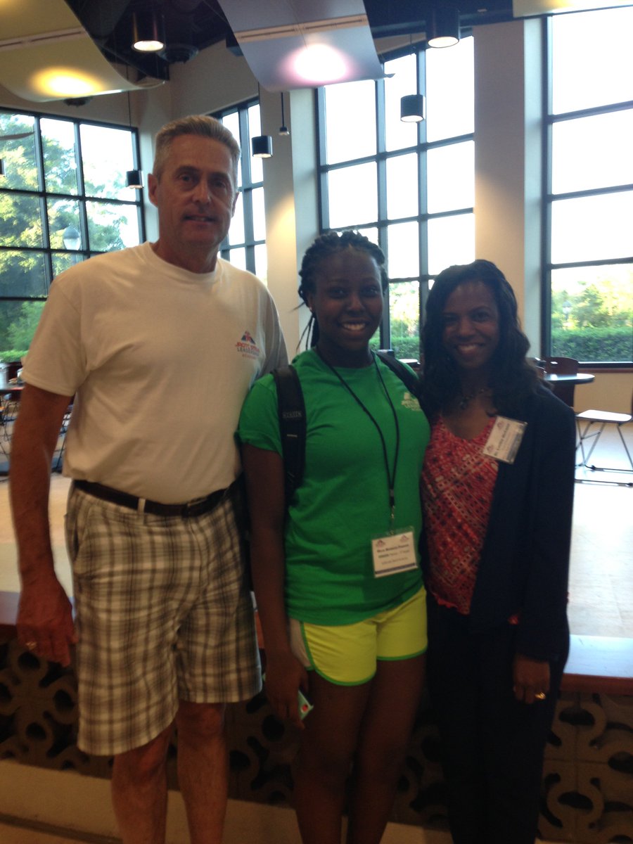 JROTCSTEM's tweet photo. Deja recognized by Dr Latitia McCane, Bishop State, for earning 1 semester of college credit last summer. #jrotcstem https://t.co/uDHV8envMx