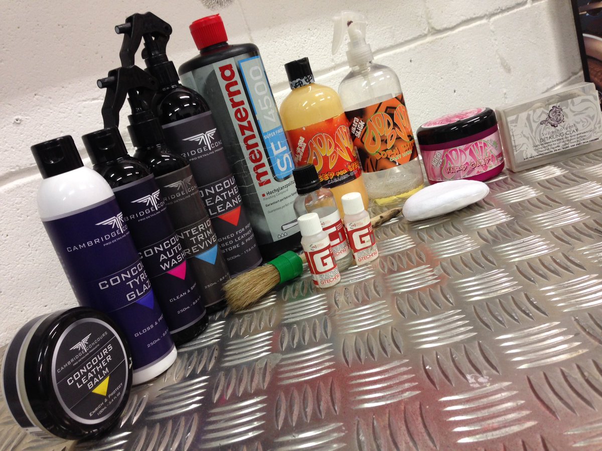 CambridgeValet's tweet photo. #nofilter #rangerover #evoque #detailing #detailingworld #provalets #cambridgeconcours #mopping #dodojuice https://t.co/0GbfgIEAM5