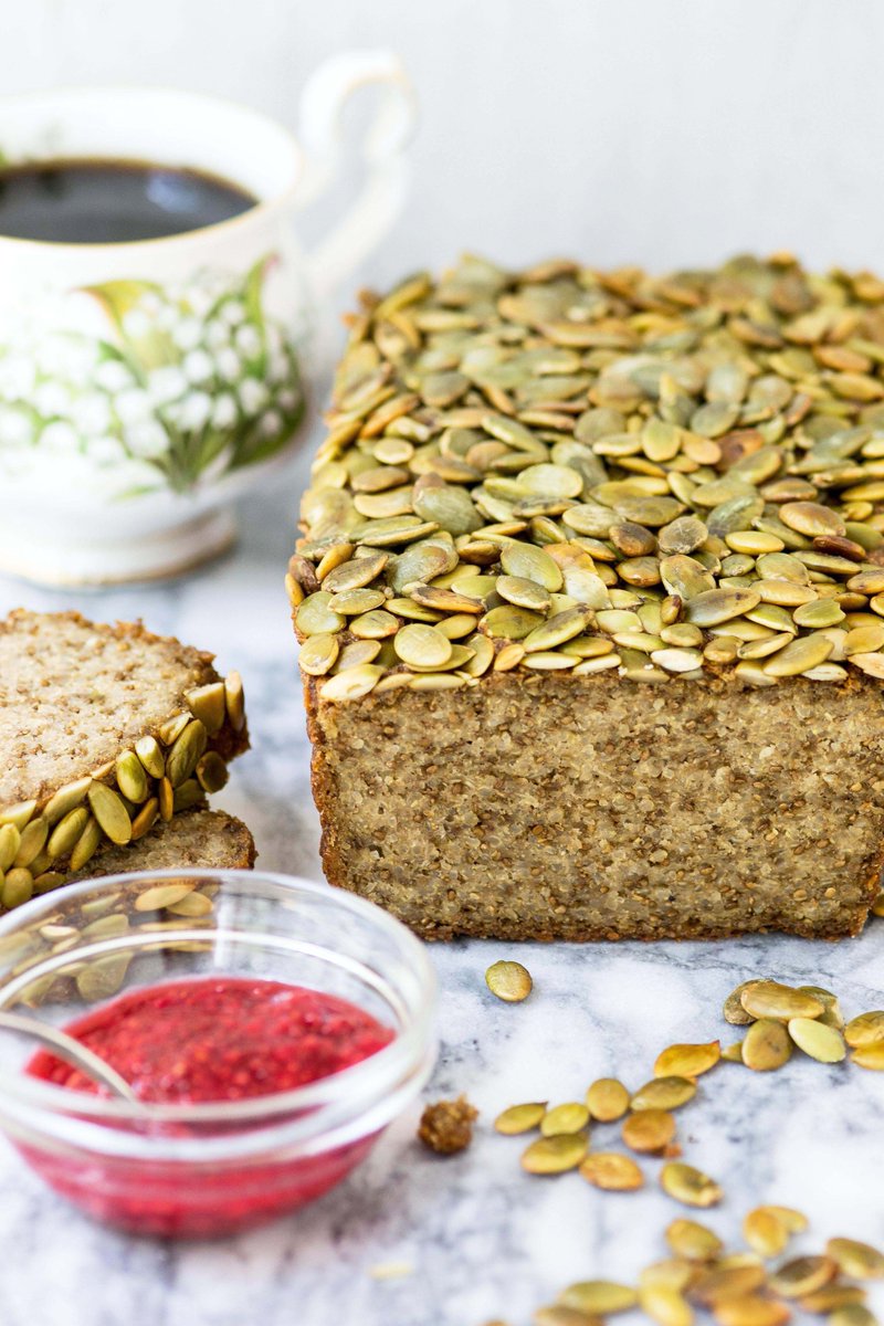 #Pepita #Quinoa #Chia #Bread is #vegan #glutenfree #dairyfree and high in protein and healthy fats.#royallydelicious