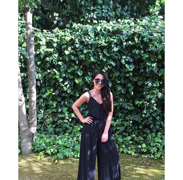 Yaz geldi..!👌🏻☀️ Bitanem yine çok güzel yine çok mükemmel elbise de çok yakışmış meleğime💞 <a href="/Bdamlayilmaz/">Biran Damla Yılmaz</a>