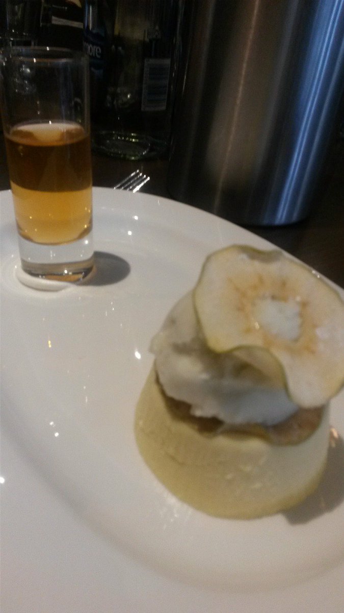 Hazel_Brynes's tweet photo. Course six - apple bavaroise with cider jelly #gsbgbloggers @georgestreetbar https://t.co/MOb7s6ys5w