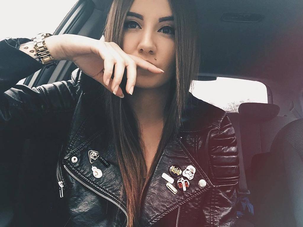 pintoneco's tweet photo. 📸: @yungbastet slaying in that leather jacket with our Force Awakens pin set 😍

#pingame #pinsofig #pinsofinstagram… https://t.co/mp7FIHG4bk