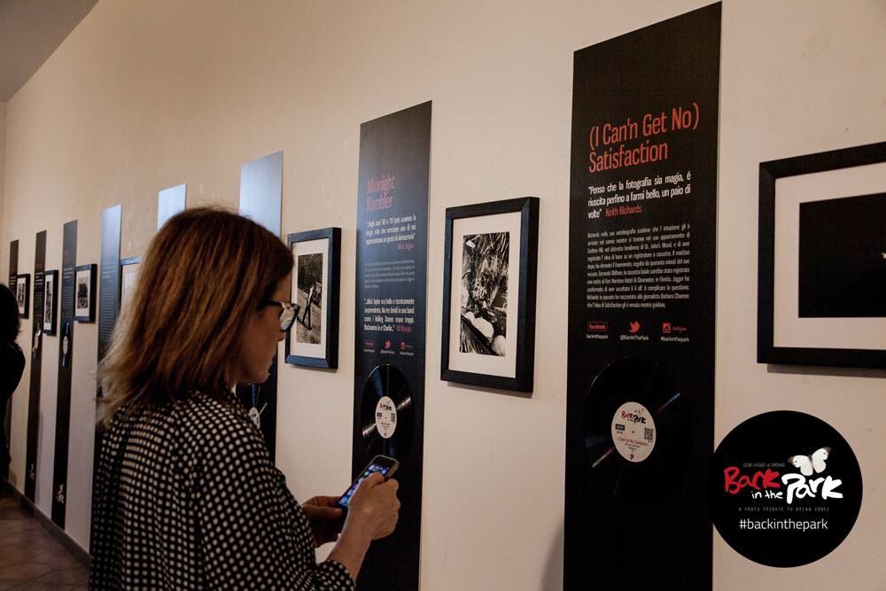 BackinthePark's tweet photo. #backinthepark #innovazione e #fotografia #artigianale raccontano #brianjones e i #RollingStones a #tarquinia https://t.co/XSIGukyUn9