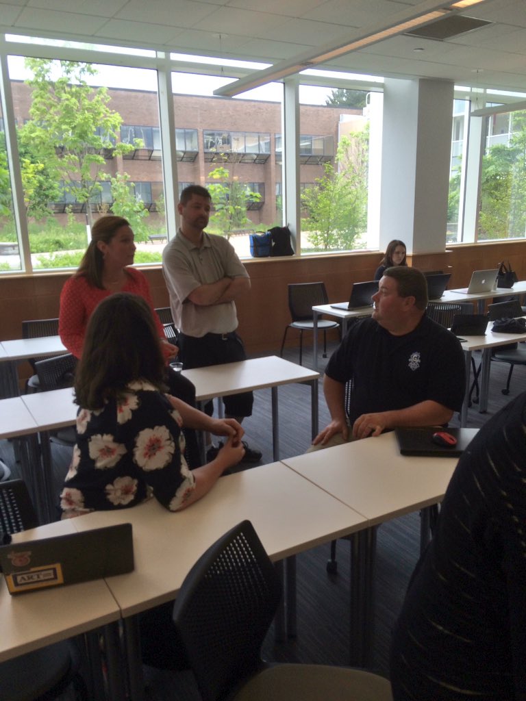 AMWheelock's tweet photo. Talking #schoology @FredoniaU #tifcon16 #fredtech https://t.co/0wVDVxo7FL