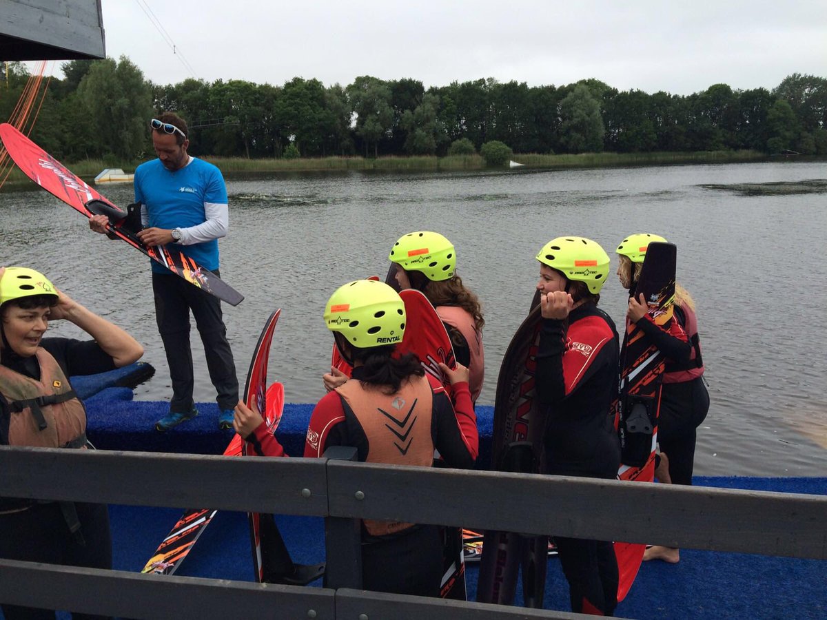 QuickfrozenBV's tweet image. Vandaag met het personeel een dagje teambuilding #Quickfrozen #urk #teambuilding