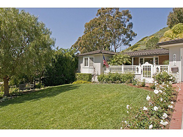 Billionaires Row tweet media