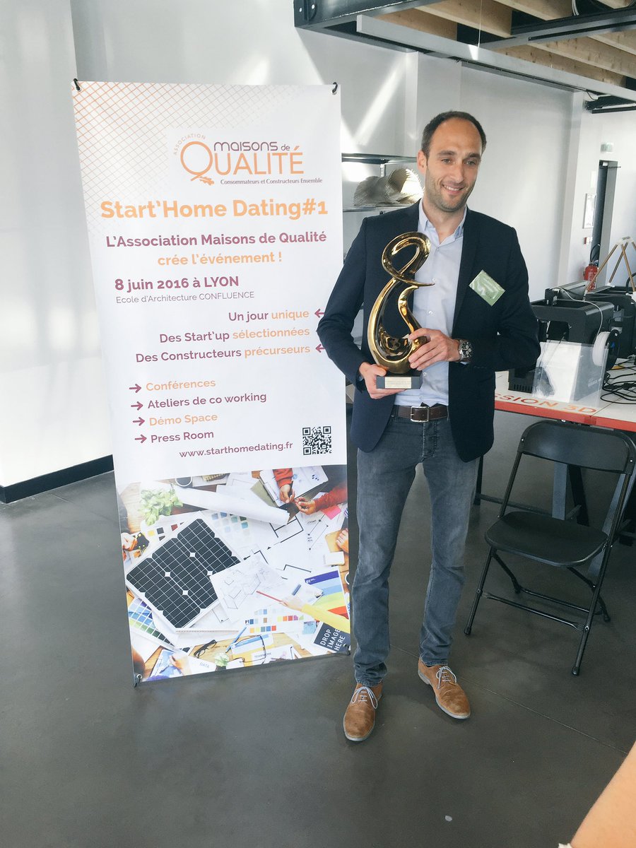 Maisonsqualite's tweet photo. Un grand bravo à @Immodvisor qui remporte le premier trophée #StartHomeDating ! 🏆 https://t.co/4VDByXWUKG