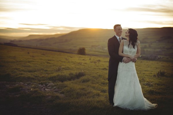 On the blog we welcome fab Brides Up North Sponsor, #wedding photographer <a href="/BethC_Weddings/">Bethany C Weddings</a> bridesupnorth.com/2016/06/08/tre…