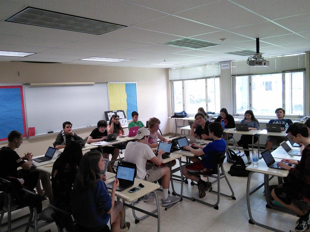 MsWJBHS's tweet photo. Last group taking on #edreform 15 minutes to summer vacation, but first we will try to solve this issue #jbhsfalcons https://t.co/OTxxaLTEhX