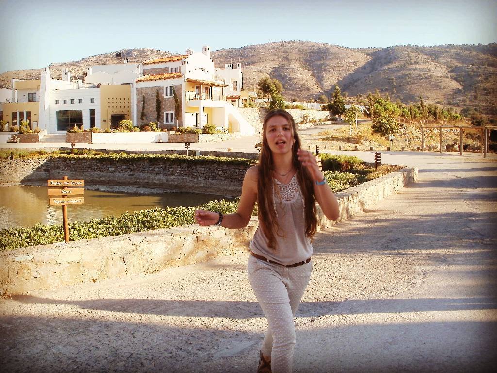 Mirtoolini's tweet photo. Anogeia! Memories from last summer! #photoshoot from my mum it's a #realshoot ! She can't do #slower ! … https://t.co/juve3DwFji