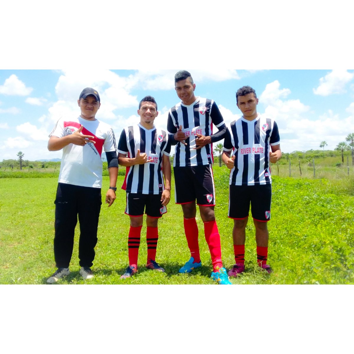 Jun10r_Andrade's tweet photo. #turmaJA https://t.co/Nt5hvkHFtj