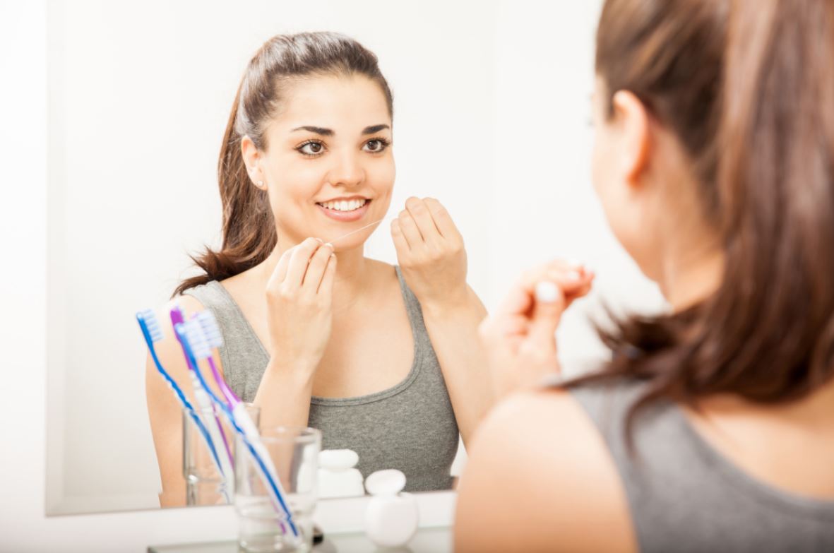 DrCranham's tweet photo. .@CNN reports 1/3 of U.S. adults NEVER floss. Don't lose teeth over something so simple! https://t.co/VJ6IFGB92v https://t.co/NjP4Y4wSoM