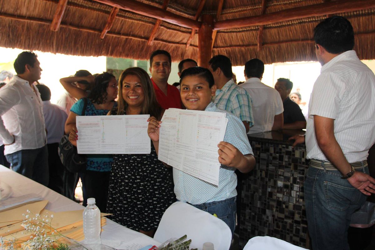 RevistaFusion_Q's tweet photo. Con más de mil votos de ventaja, Romalda Dzul de la coalición PRI-PVEM-PANAL gana la alcaldía en #Tulum https://t.co/Q9GYjhSCzd