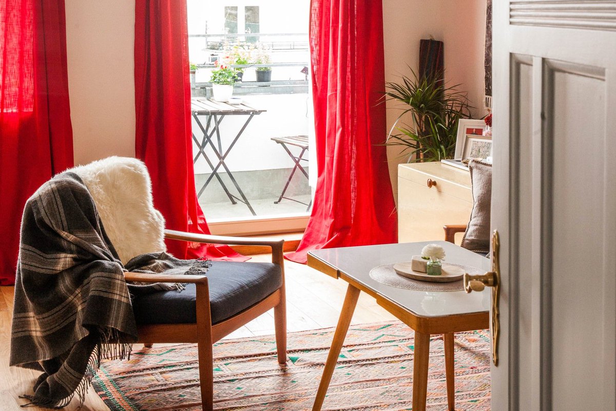 outdoorie's tweet photo. Kassandra's Serene, Creative Apartment… https://t.co/2ekoximrm5 #_Video_ #_Tours_ #_Apartment_ #gardening #ireland https://t.co/N2qi28MHPf