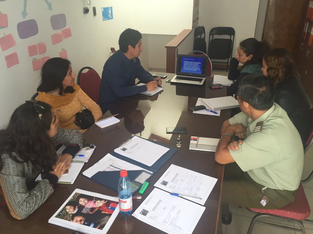 SierraBrunacci's tweet photo. Mesa de Gestión de Casos #Junio #Programa24Horas @sename_gobierno #Arica https://t.co/NuGkaePeZu