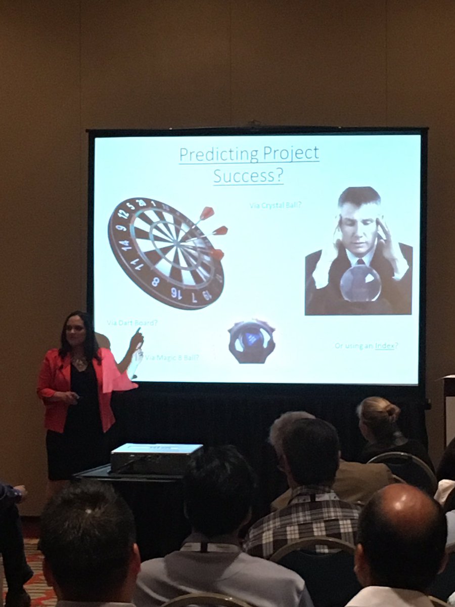 TeamLH_Candy's tweet image. #ClaudiaGomezVilleneuve w/@Enbridge is letting the @PMINAC_Conf group in on the secret of how to #predictsuccess