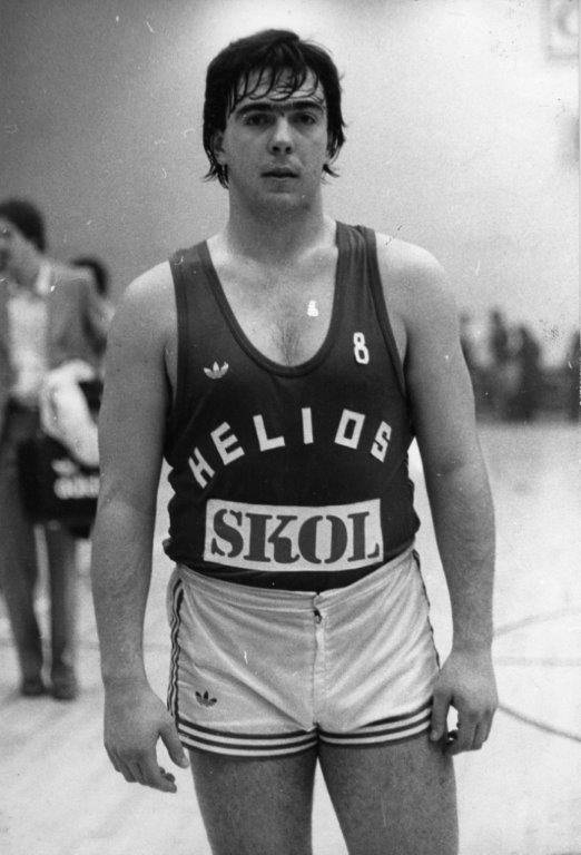 Quino Salvo, referente para una generación y primer maestro de José Luis Abós dozz.es/bdkji1 #basket